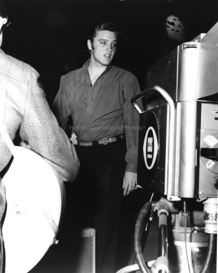 Elvis Presley 1956 CBS Television Hollywood wm.jpg